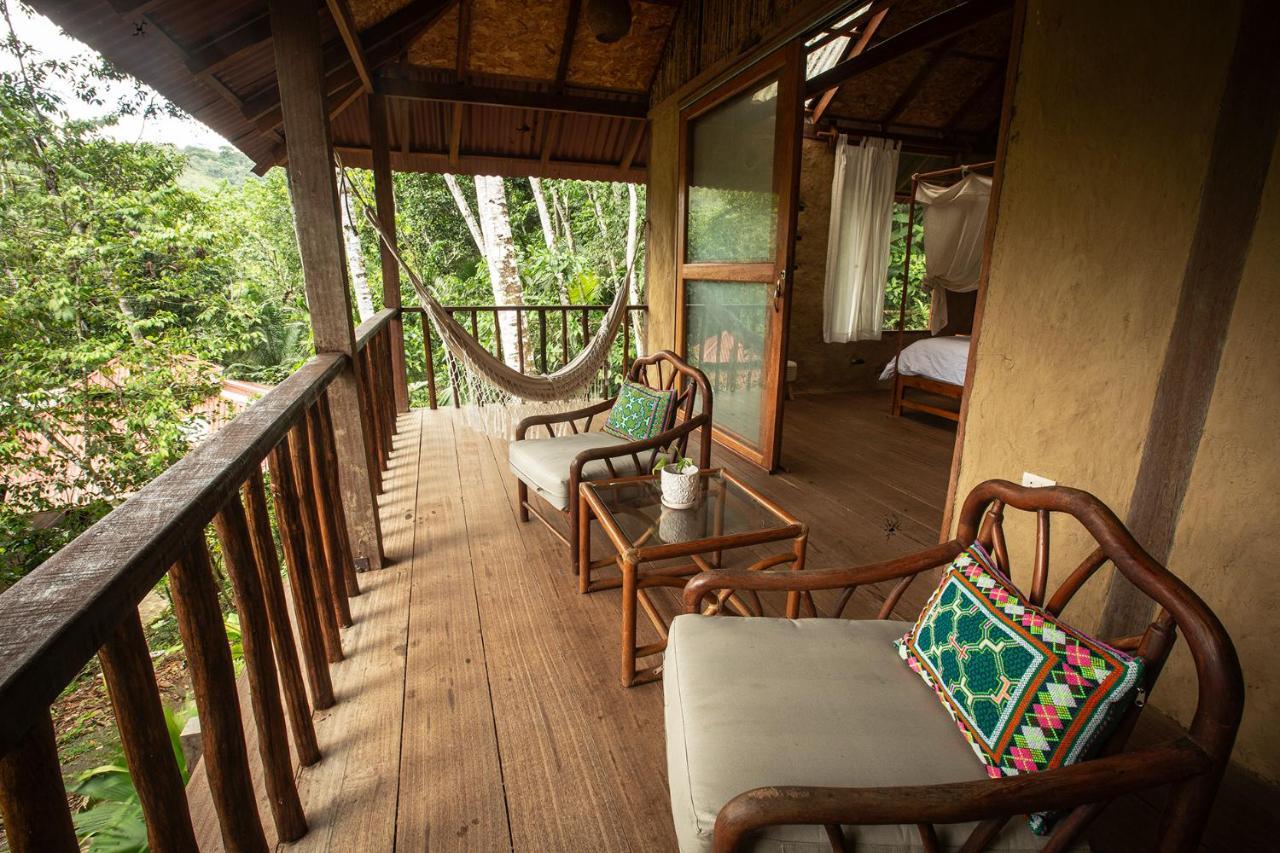 Chirapa Manta Amazon Lodge Lamas Exterior photo