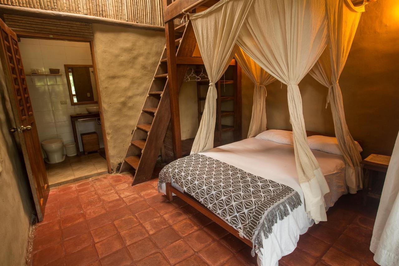 Chirapa Manta Amazon Lodge Lamas Exterior photo