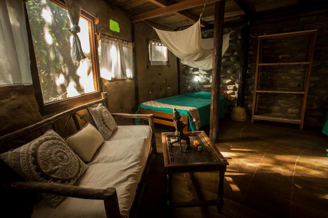 Chirapa Manta Amazon Lodge Lamas Exterior photo
